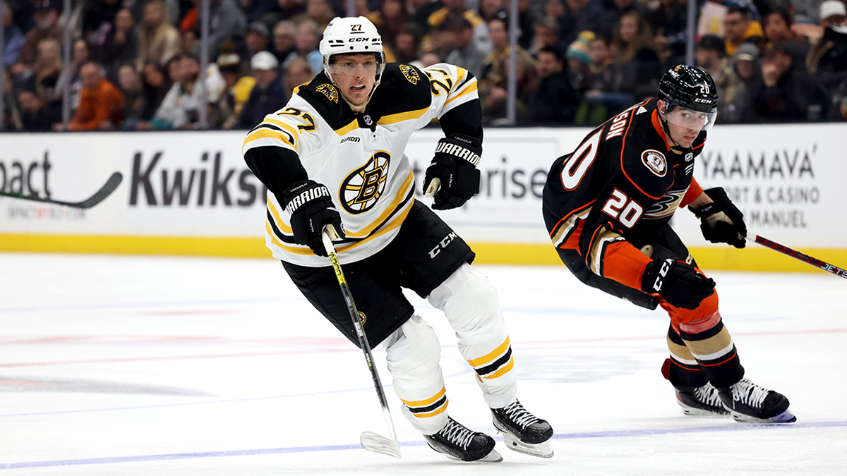 Boston Bruins defenseman Hampus Lindholm
