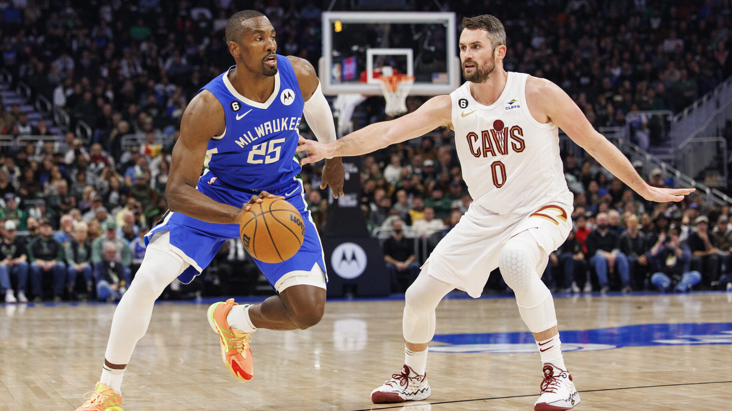 NBA: Cleveland Cavaliers at Milwaukee Bucks