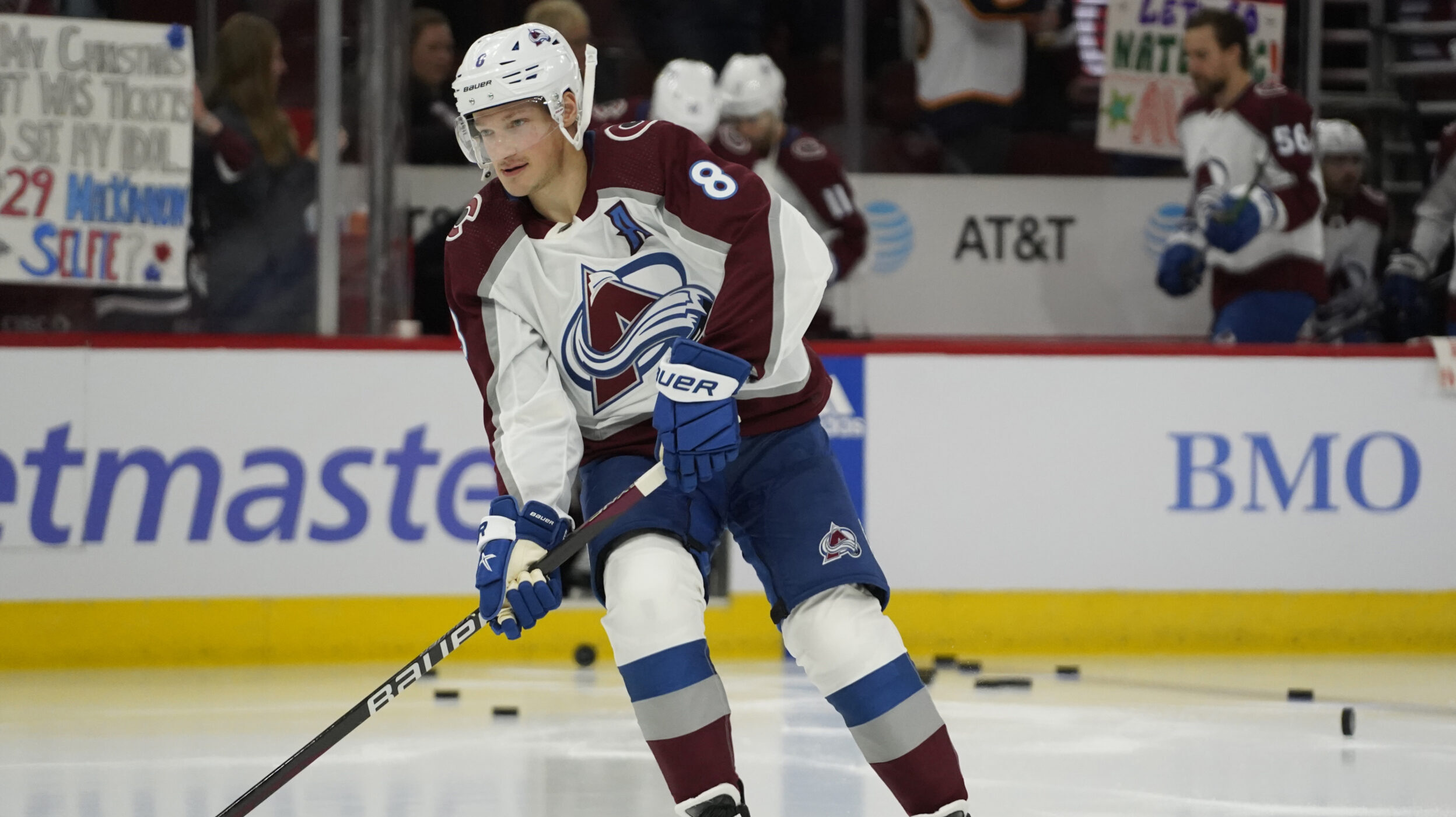 NHL: Colorado Avalanche at Chicago Blackhawks