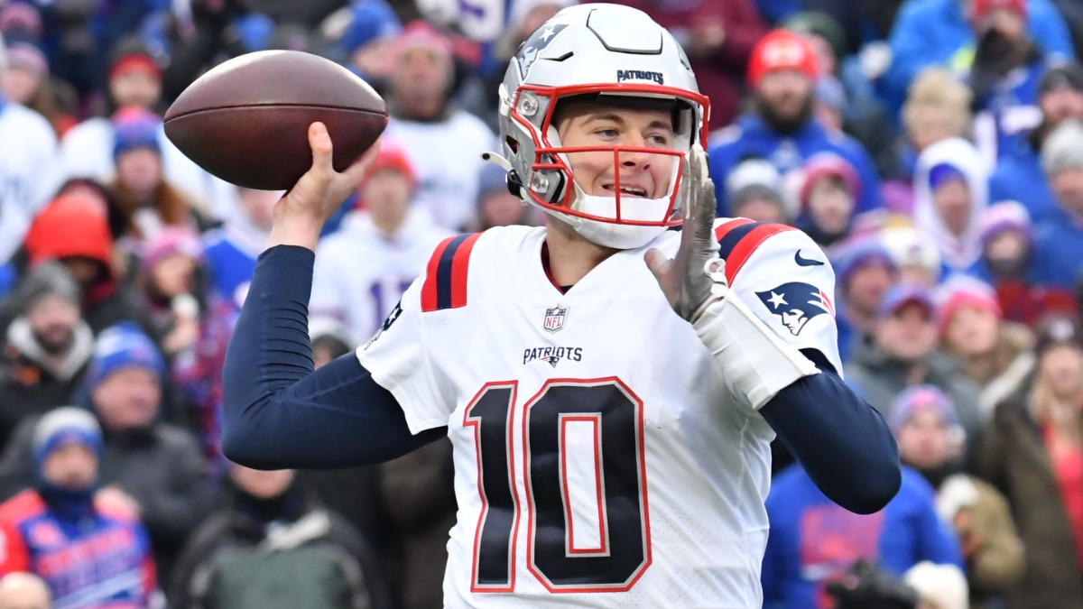 New England Patriots quarterback Mac Jones