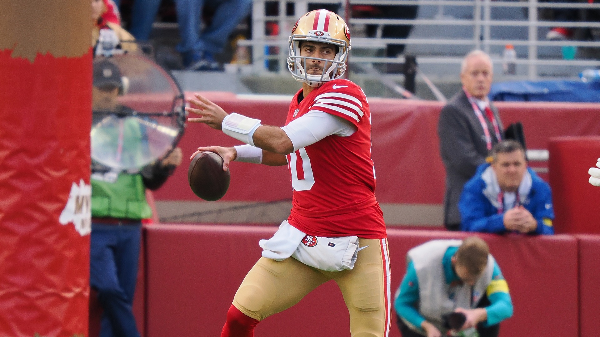 San Francisco 49ers quarterback Jimmy Garoppolo