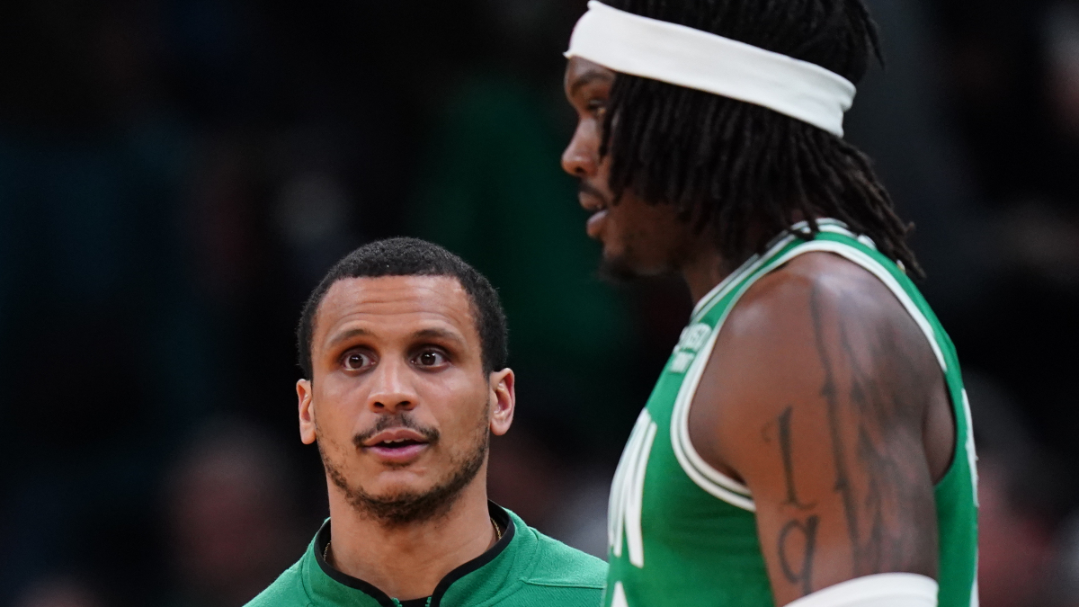 Boston Celtics interim head coach Joe Mazzulla and center Robert Williams III