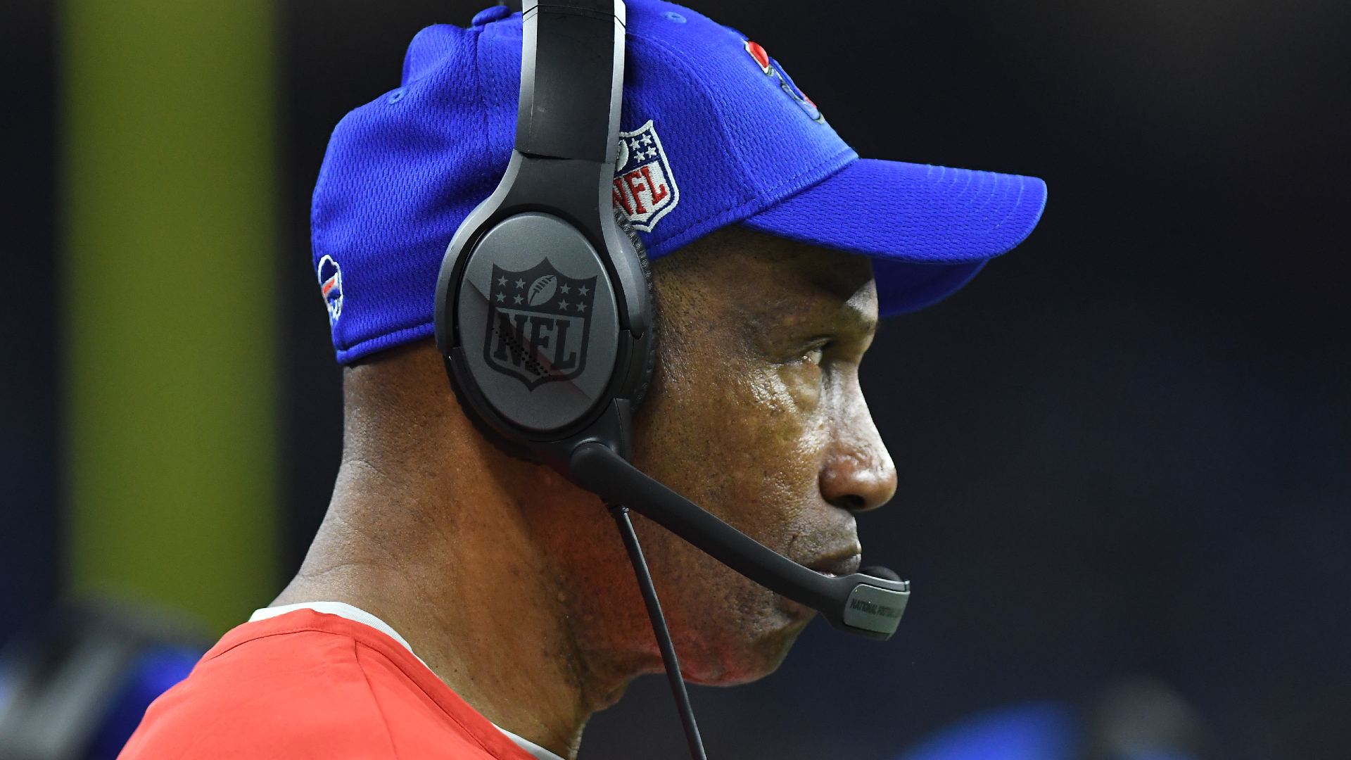 Buffalo Bills defensive coordinator Leslie Frazier