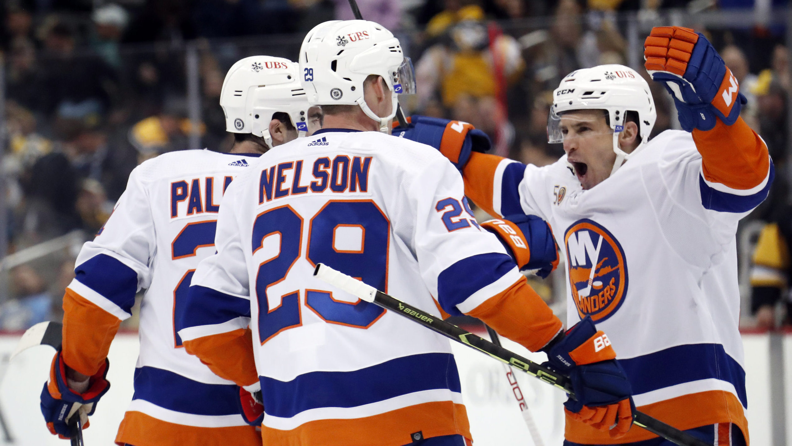 NHL: New York Islanders at Pittsburgh Penguins