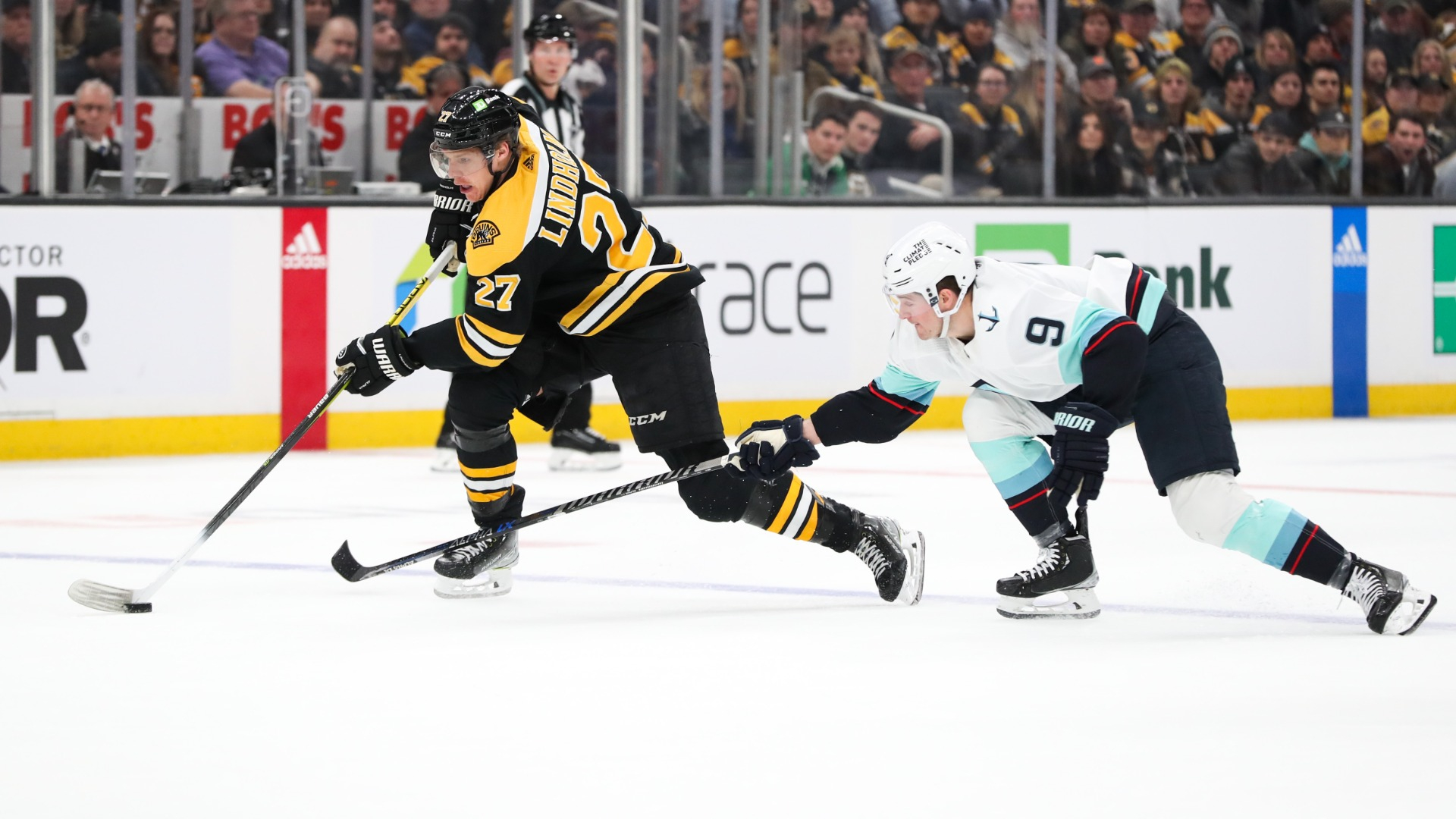 Boston Bruins defenseman Hampus Lindholm