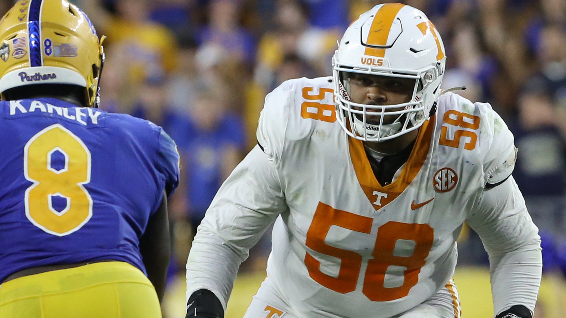 Tennessee Volunteers offensive lineman Darnell Wright