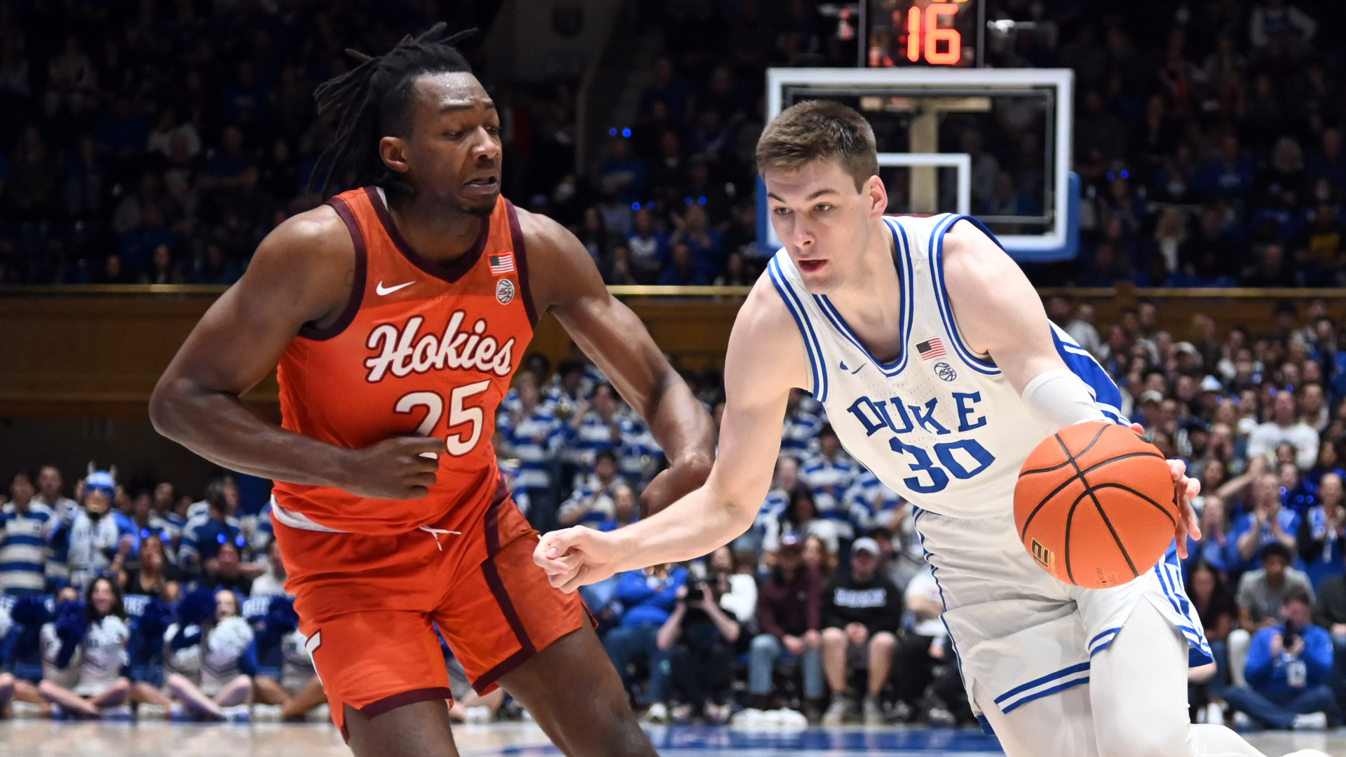 Duke Blue Devils center Kyle Filipowski