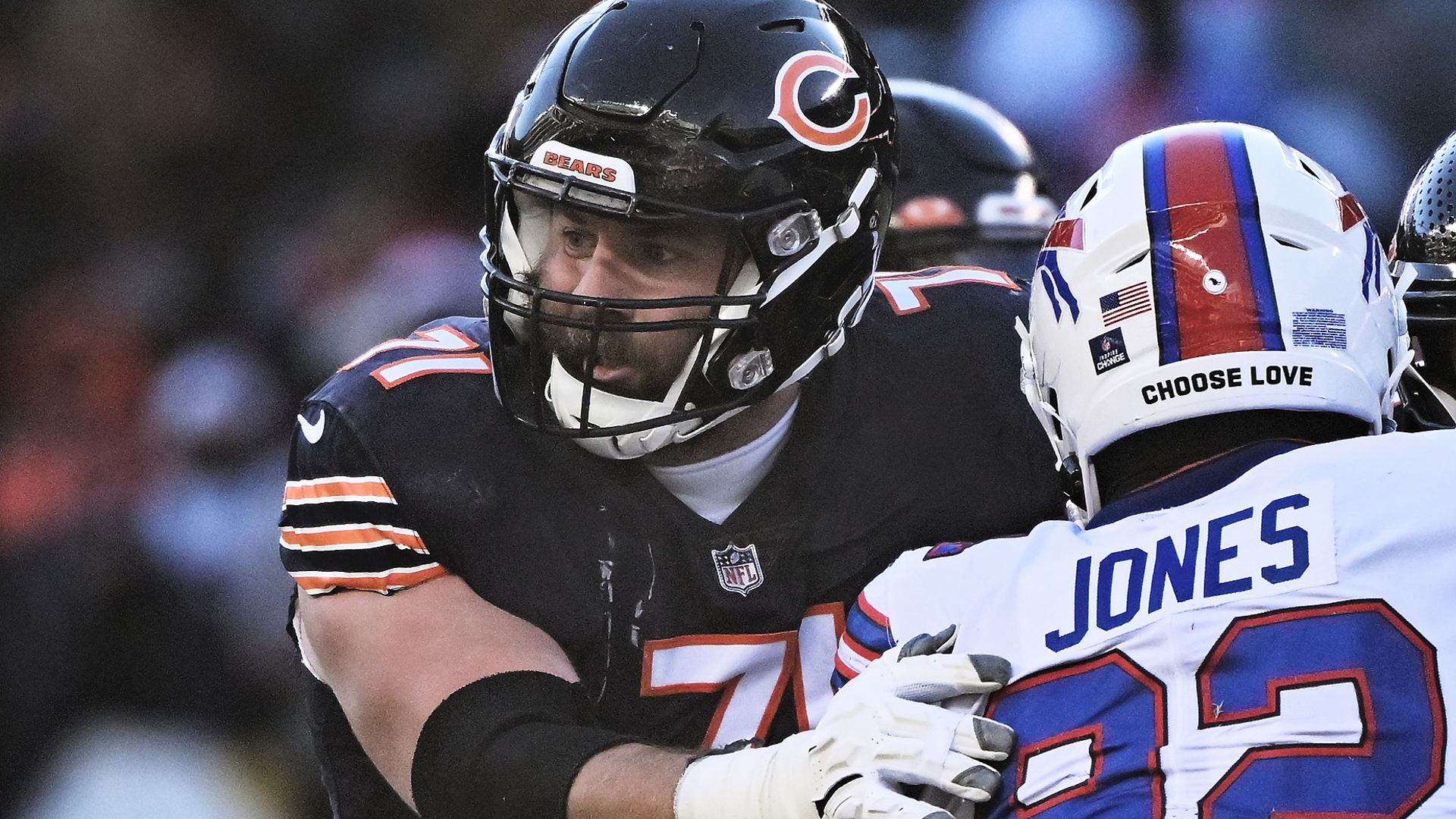 Chicago Bears offensive lineman Riley Reiff