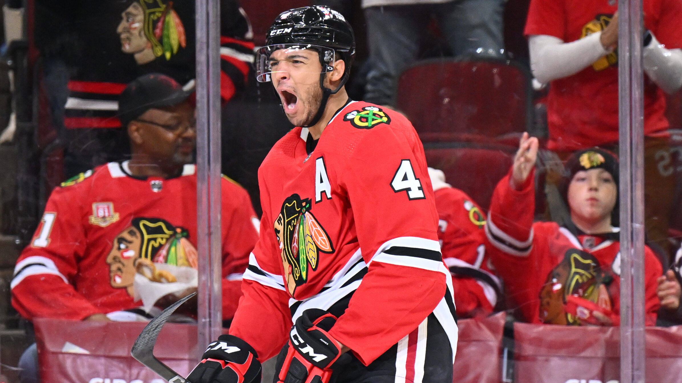 NHL: Ottawa Senators at Chicago Blackhawks