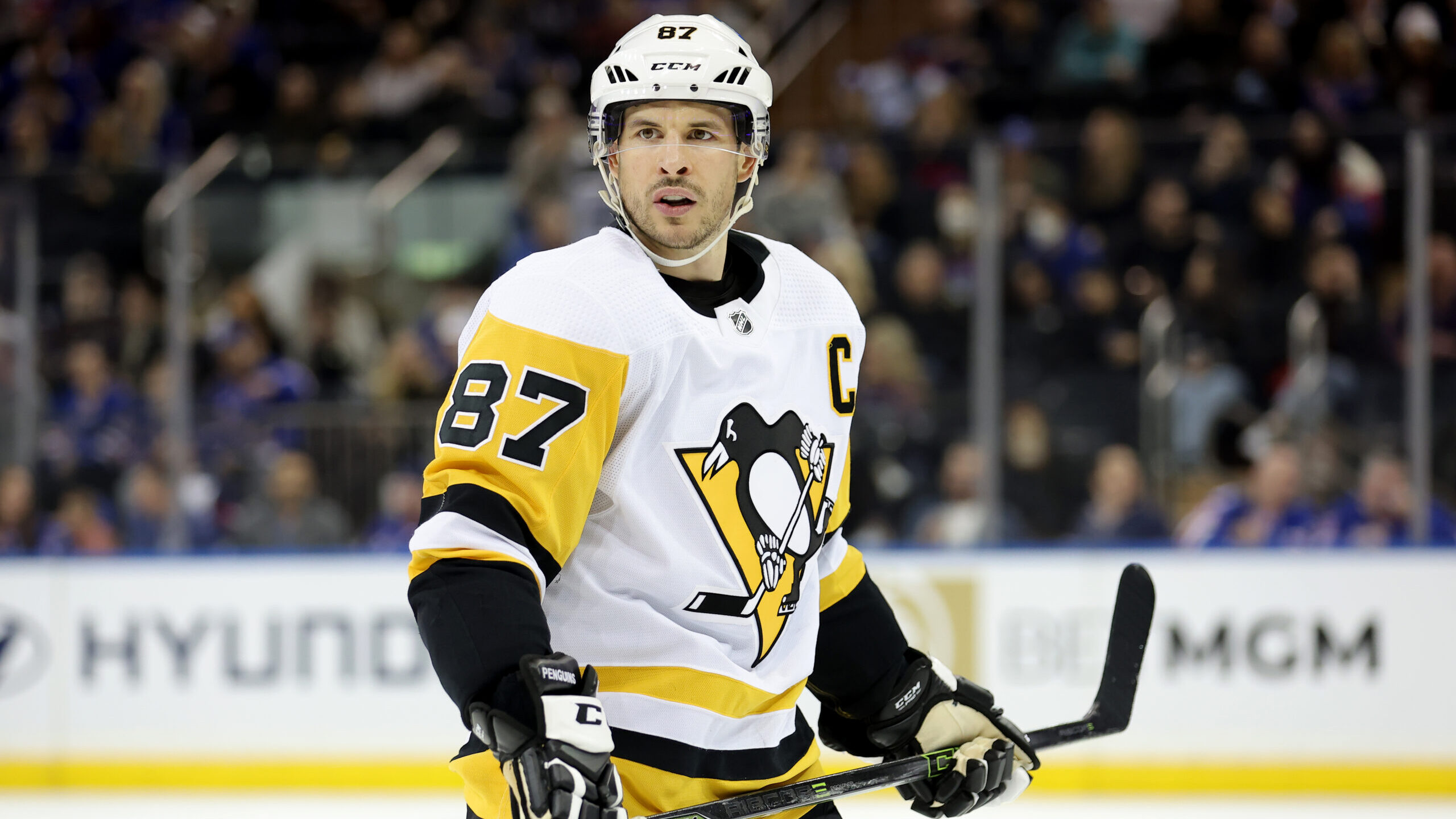 NHL: Pittsburgh Penguins at New York Rangers