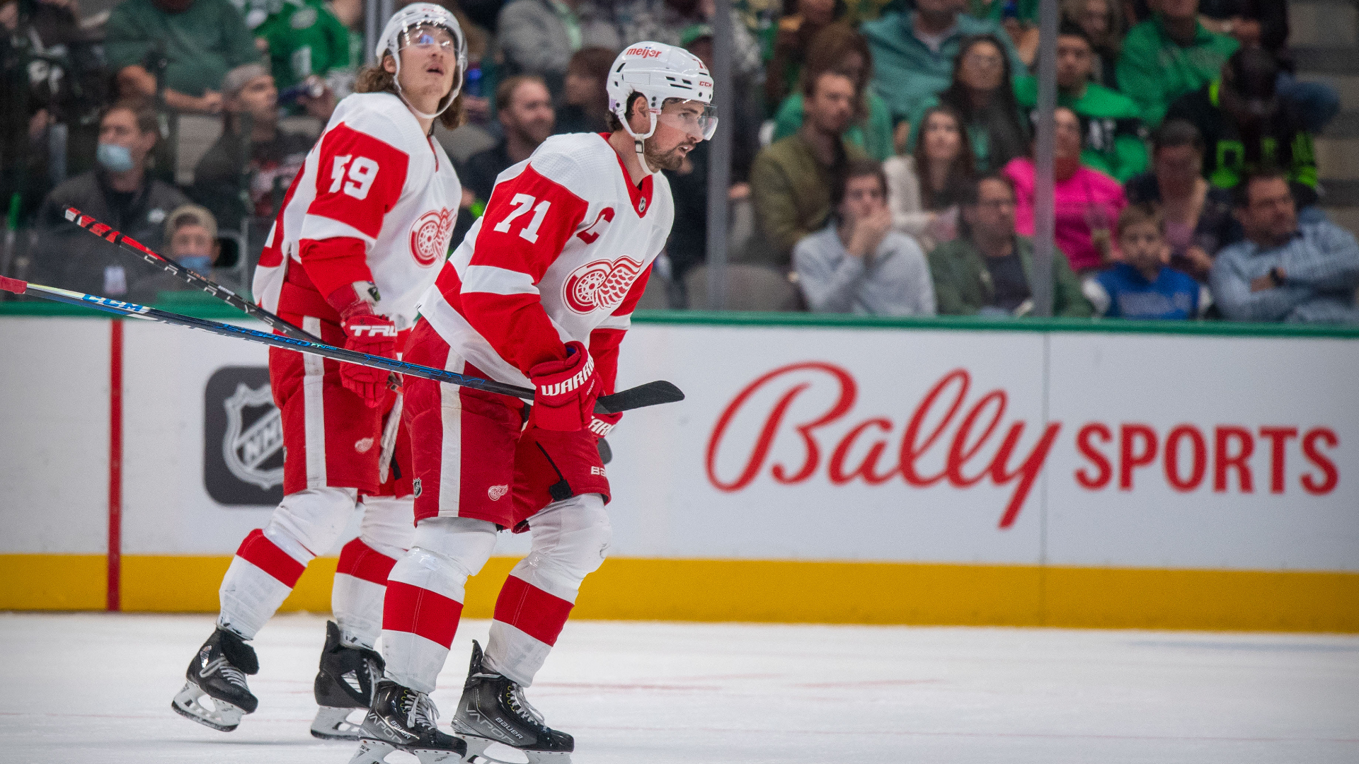 Detroit Red Wings center Dylan Larkin, Boston Bruins left wing Tyler Bertuzzi