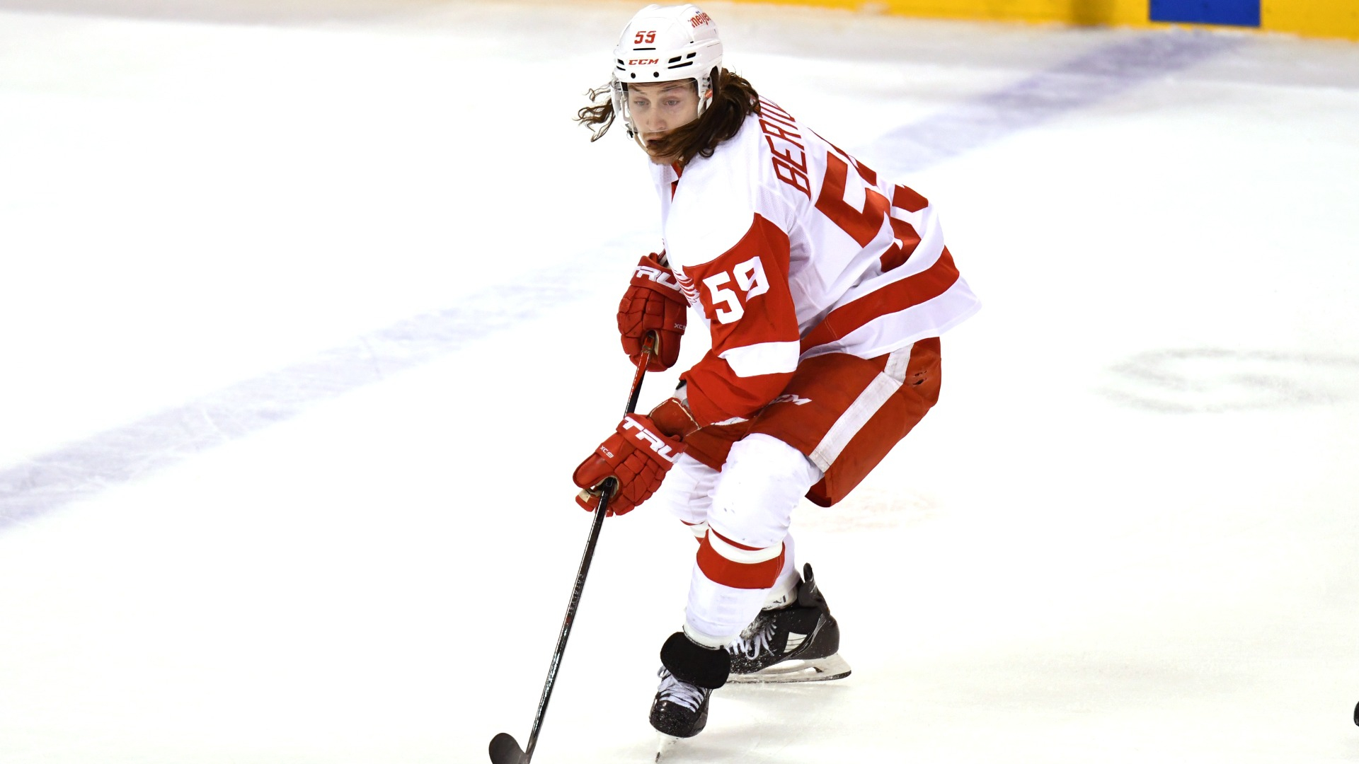 Boston Bruins forward Tyler Bertuzzi