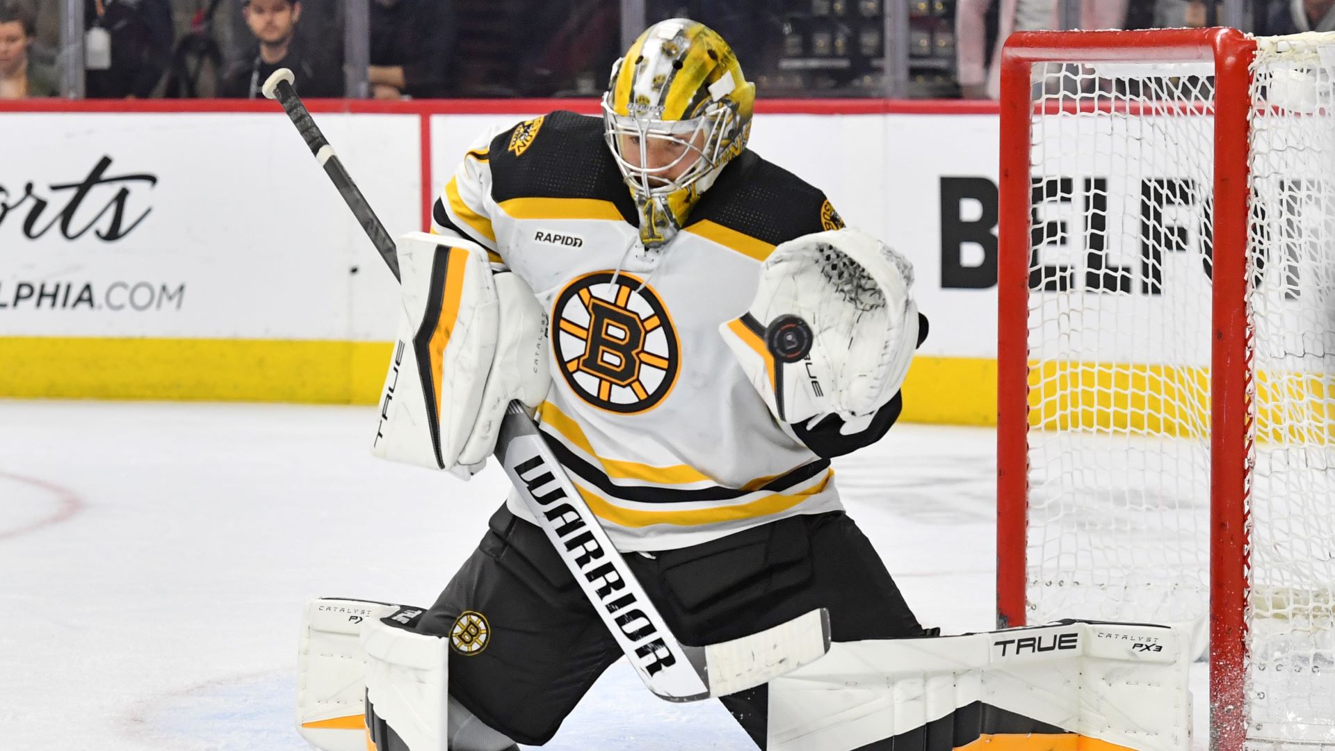 Boston Bruins goalie Jeremy Swayman