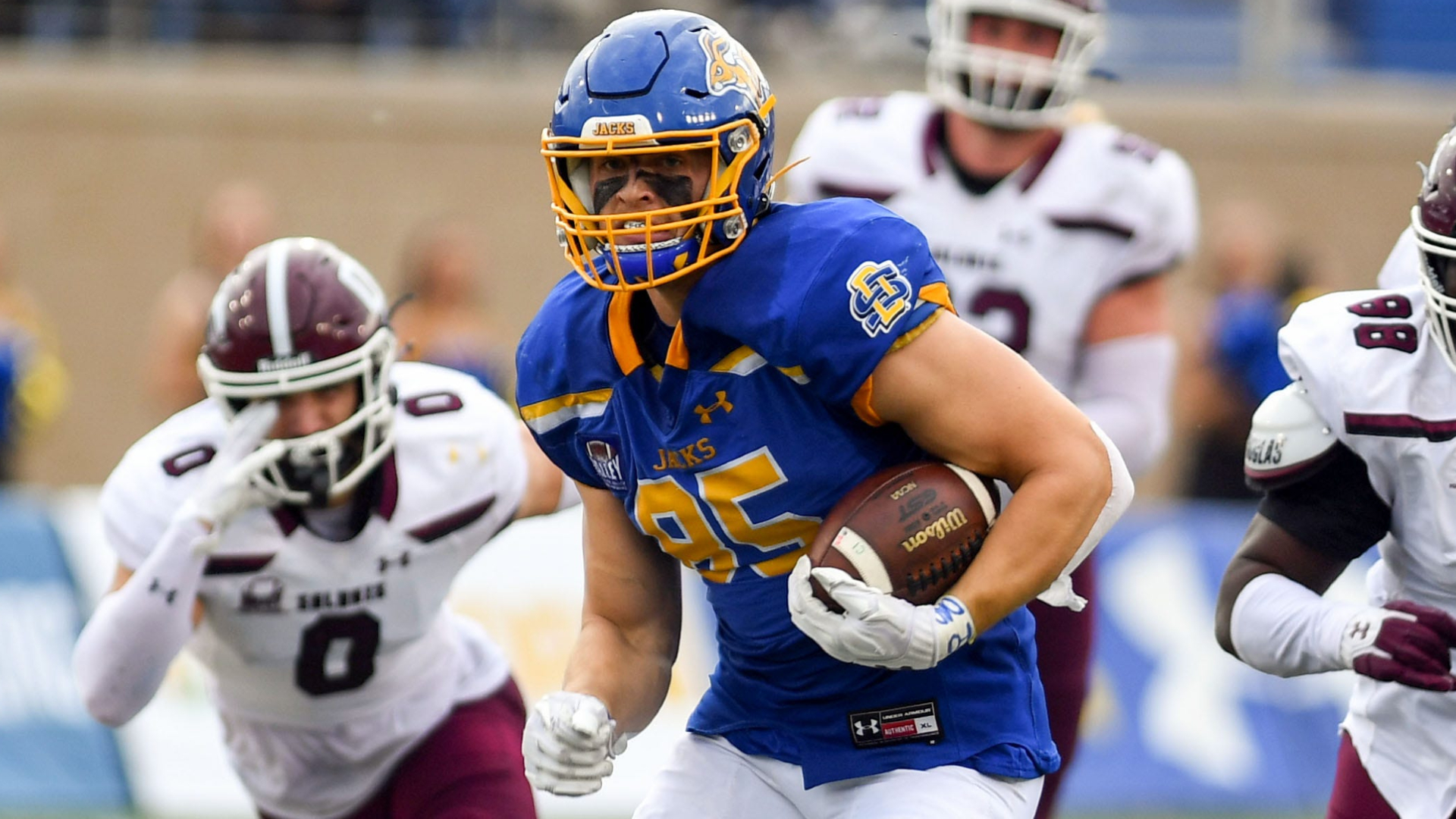 South Dakota State tight end Tucker Kraft