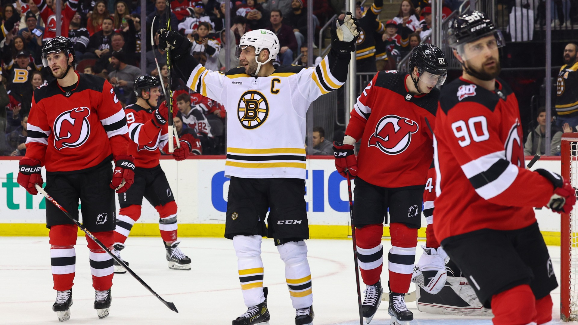 Boston Briuins center Patrice Bergeron
