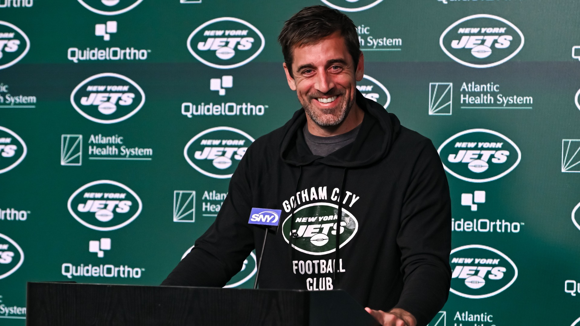 New York Jets quarterback Aaron Rodgers