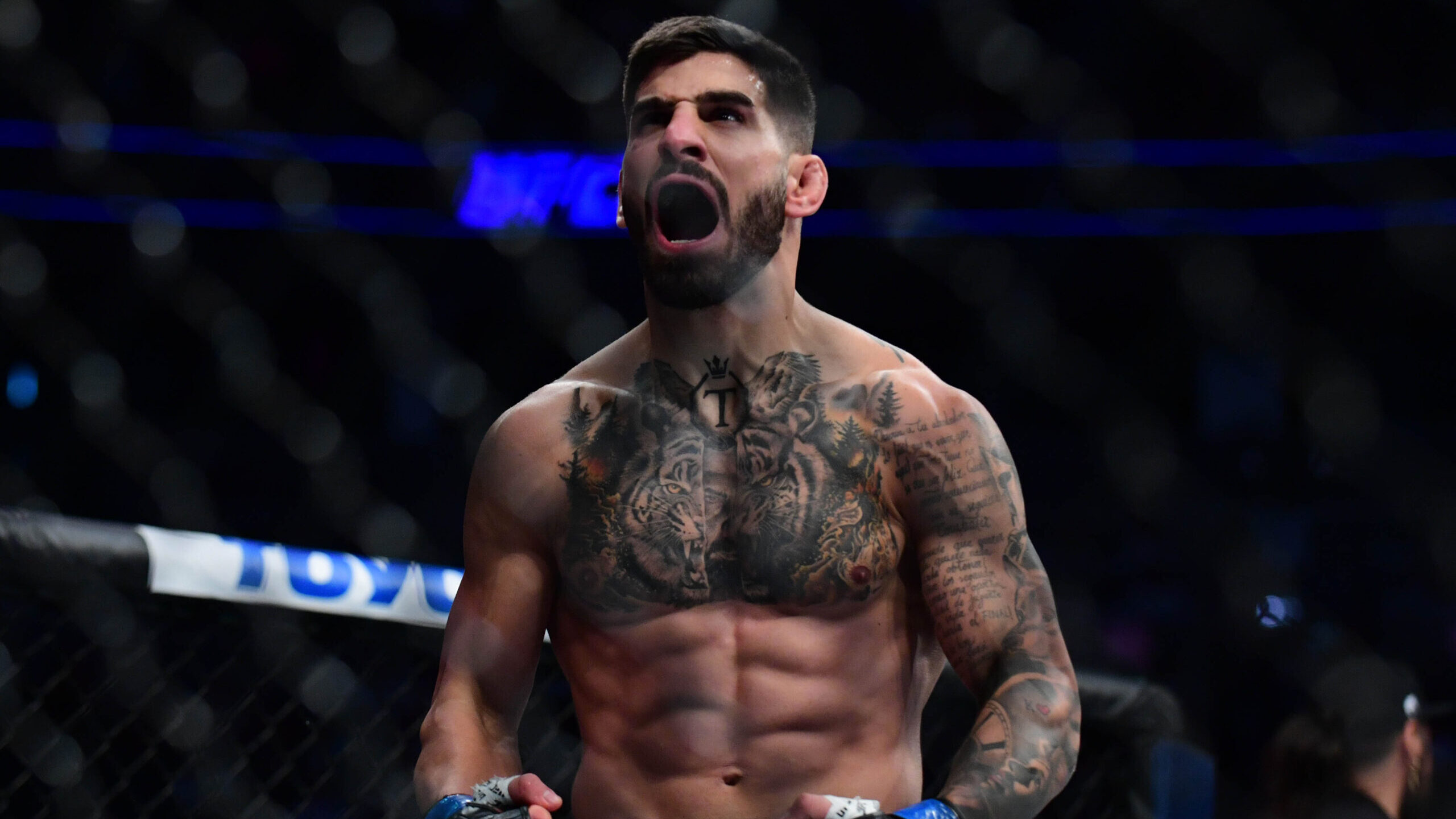 MMA: UFC 264-Hall vs Topuria