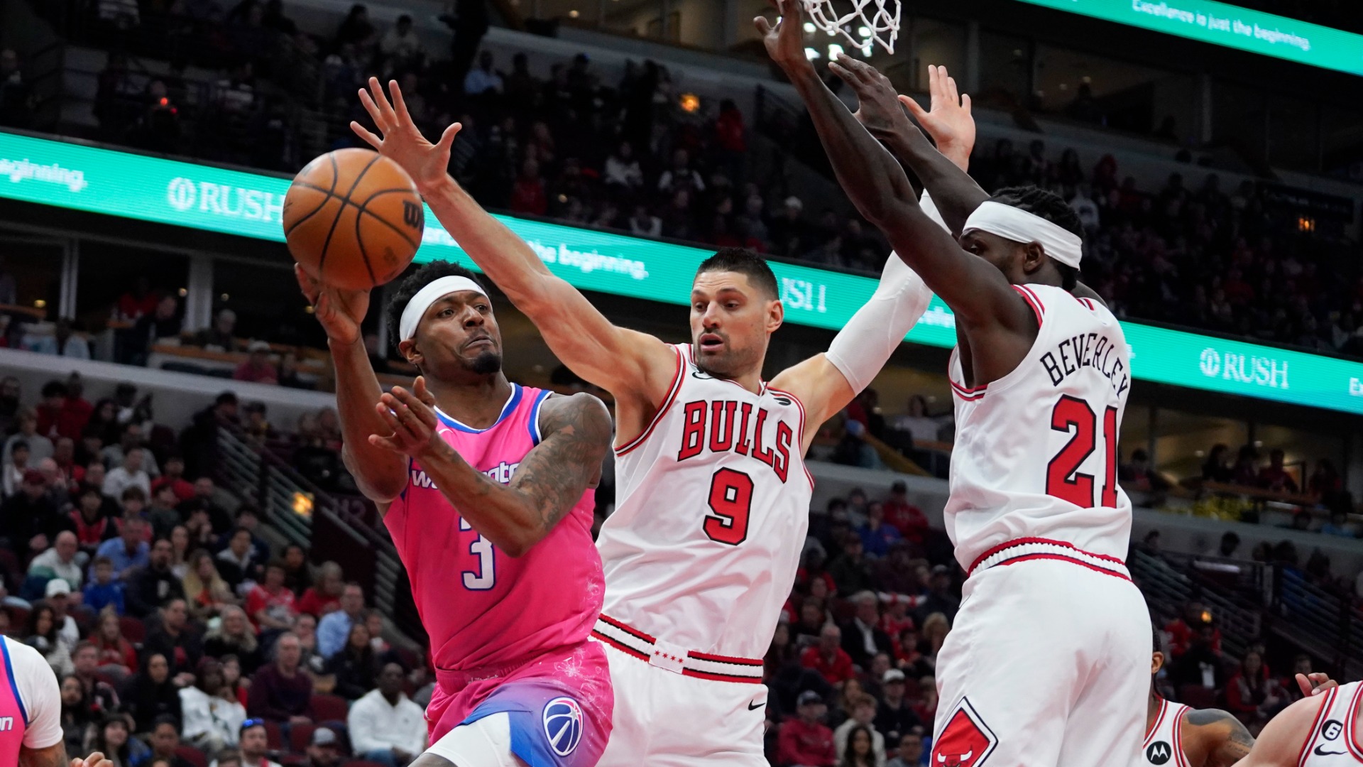 Phoenix Suns guards Bradley Beal, Philadelphia 76ers guard Patrick Beverly