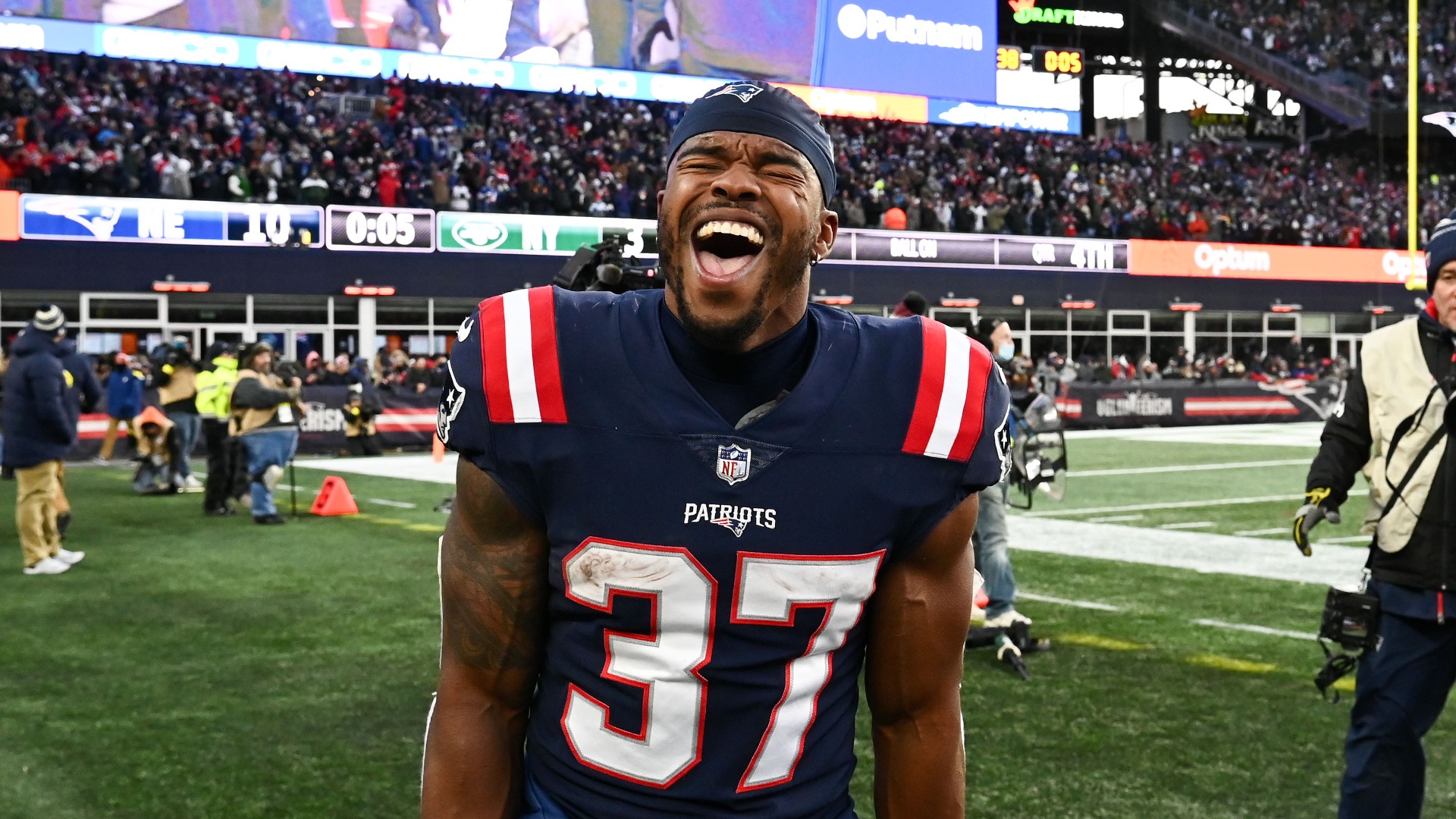 New England Patriots running back Damien Harris