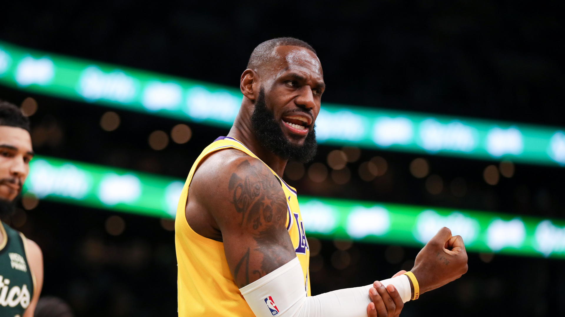 Los Angeles Lakers forward LeBron James