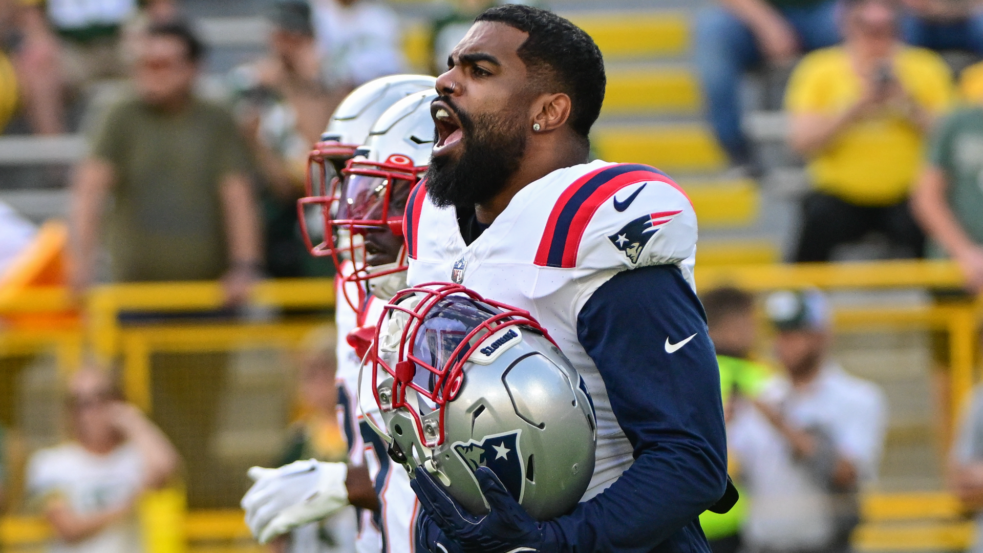 New England Patriots running back Ezekiel Elliott