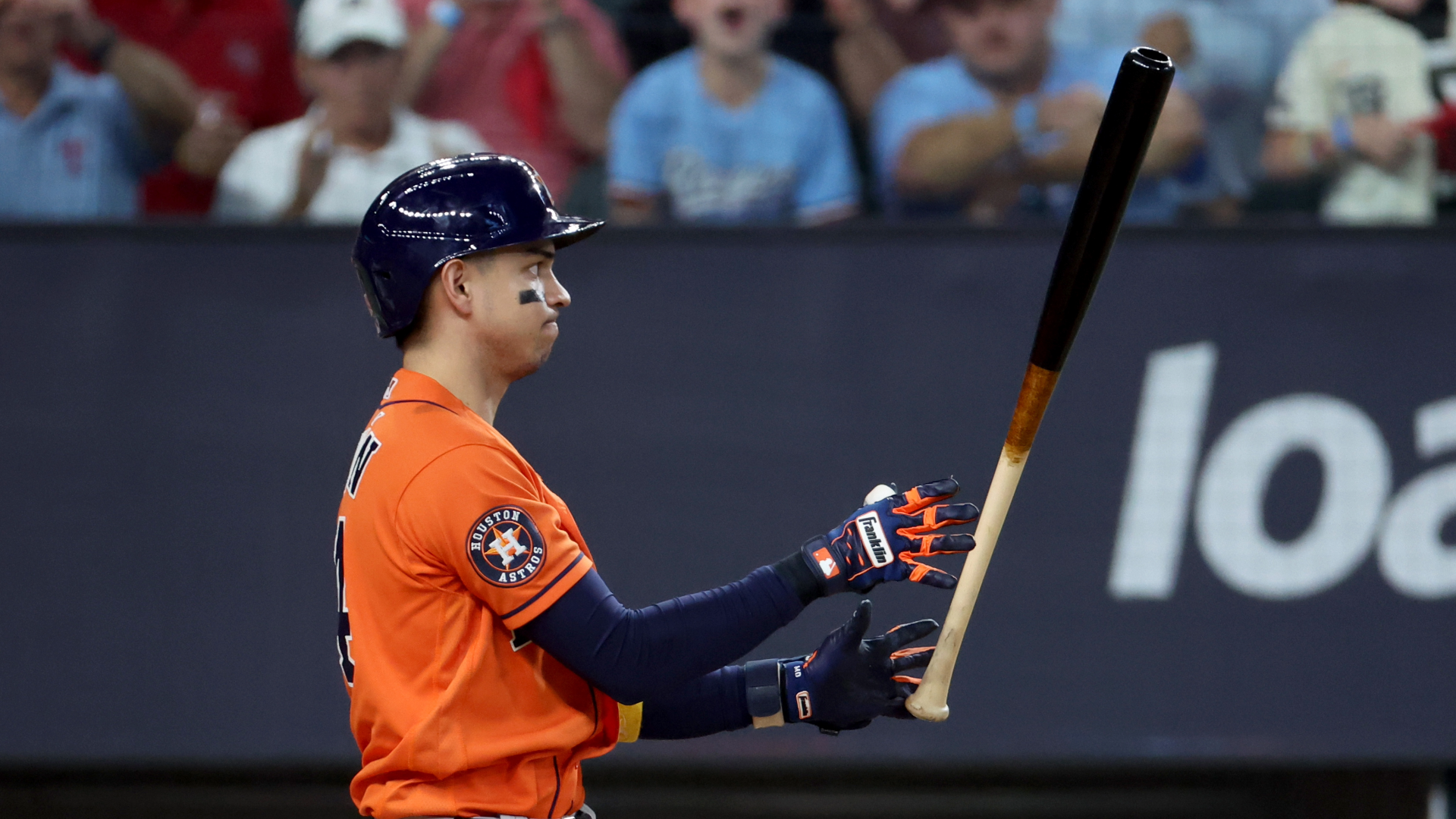Houston Astros second baseman Mauricio Dubón
