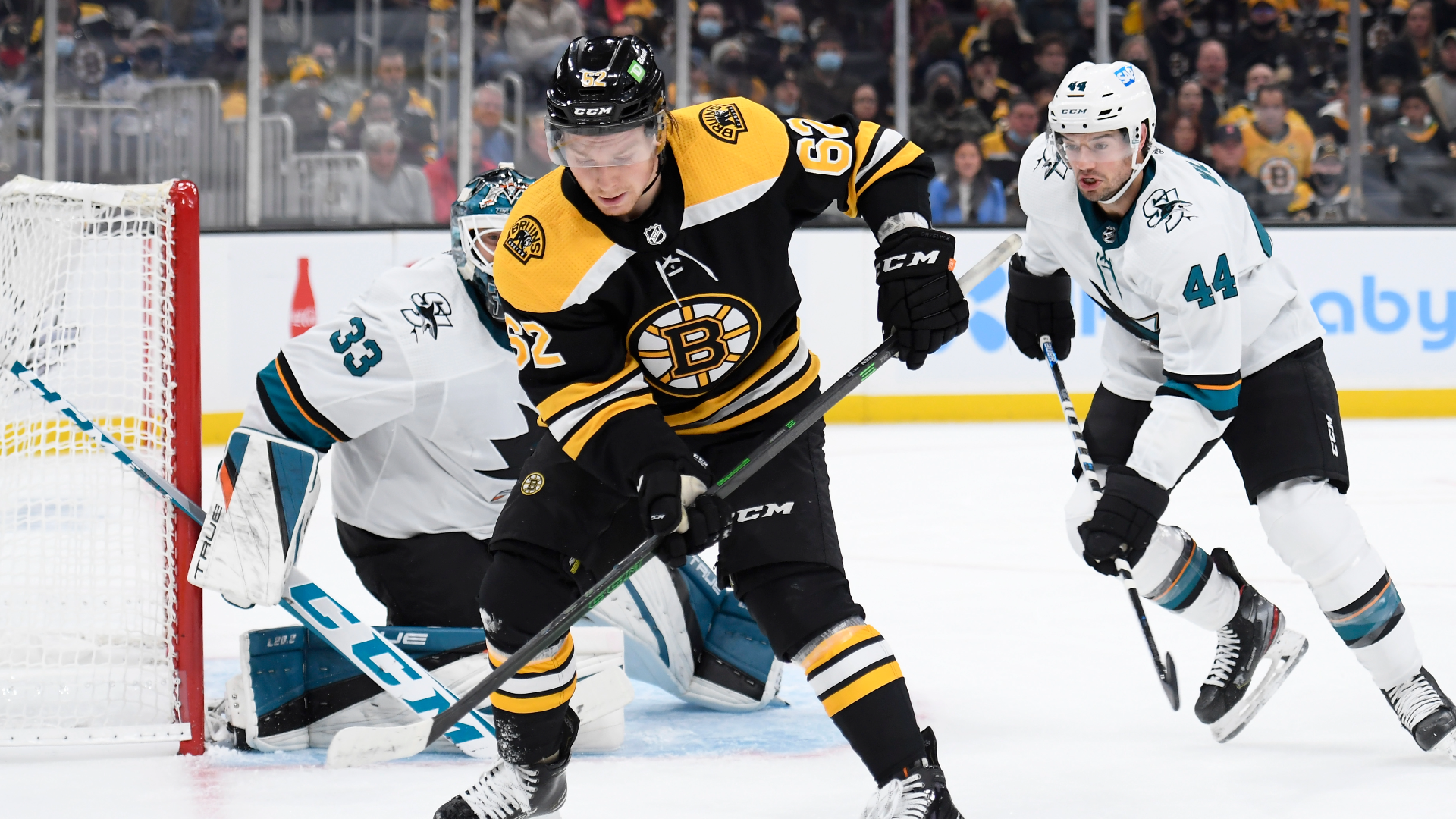 Boston Bruins center Oskar Steen