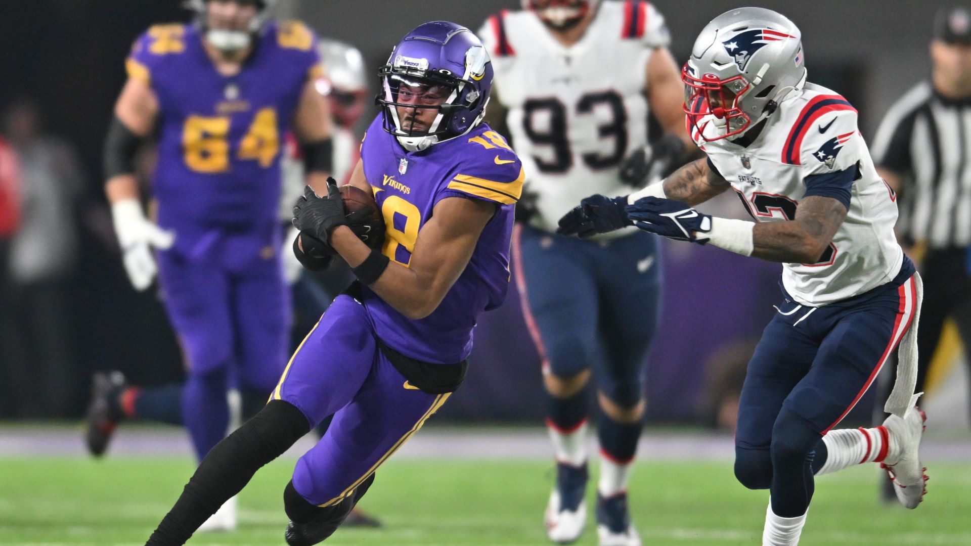 Minnesota Vikings wide receiver Justin Jefferson and Las Vegas Raiders cornerback Jack Jones