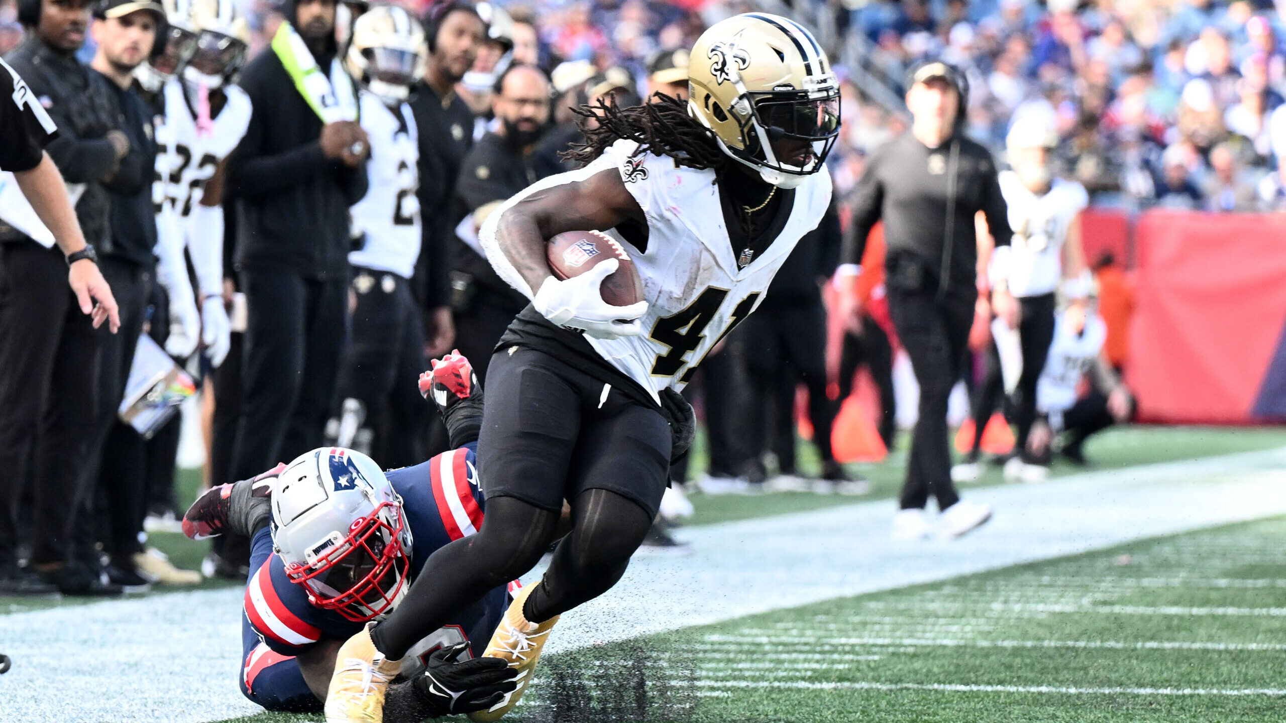 NFL: New Orleans Saints at New England Patriots