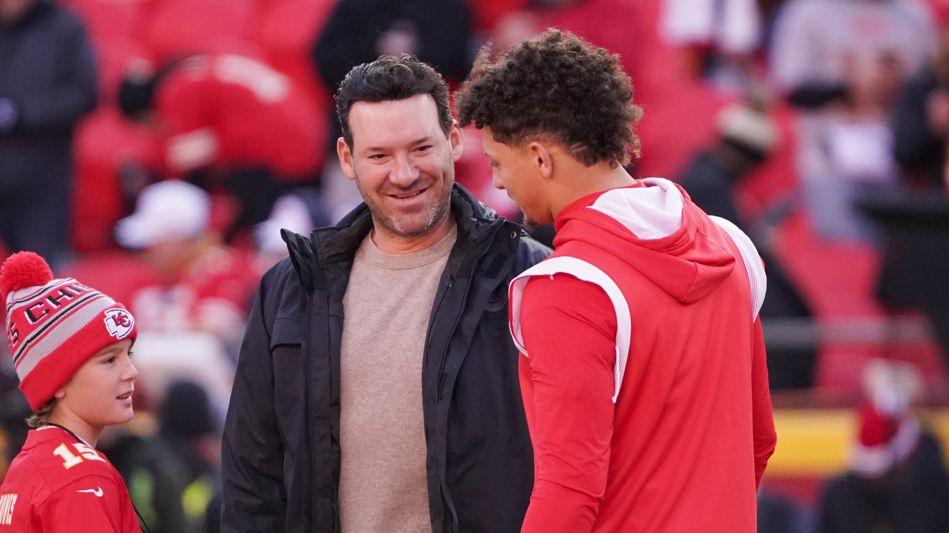 CBS broadcaster Tony Romo, Kansas City Chiefs quarterback Patrick Mahomes