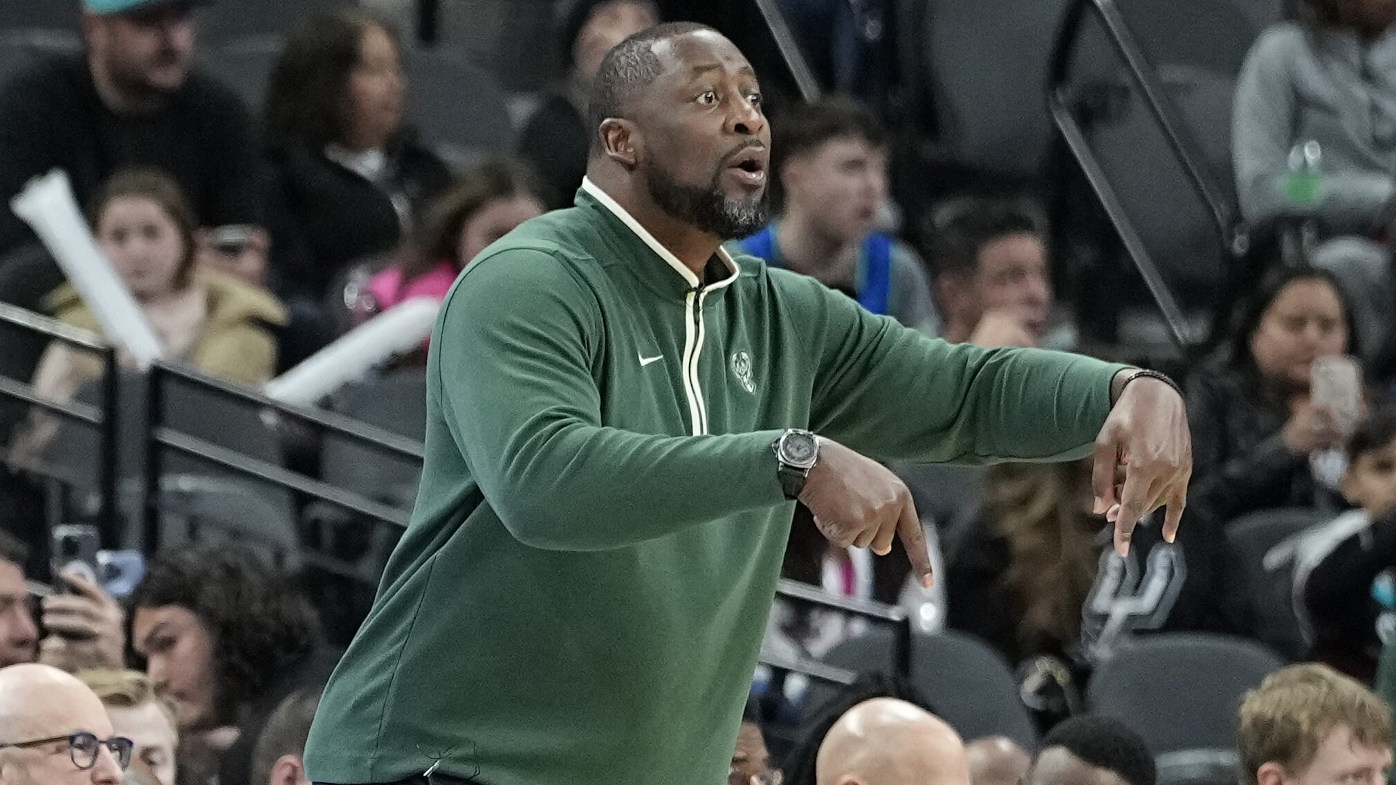 NBA: Milwaukee Bucks at San Antonio Spurs