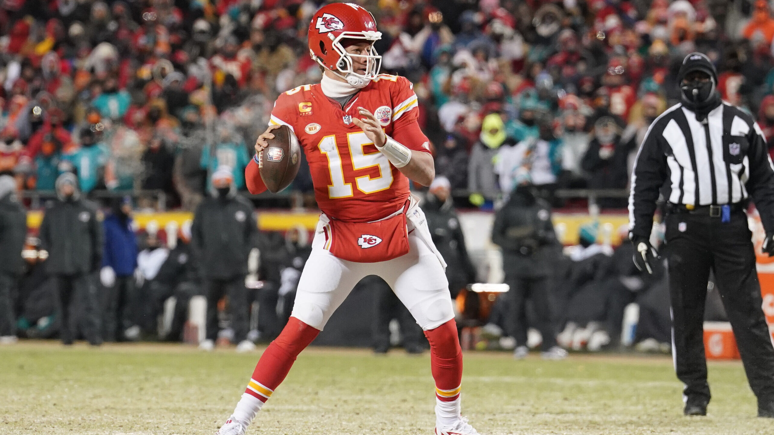 NFL: AFC Wild Card Round-Miami Dolphins at Kansas City Chiefs