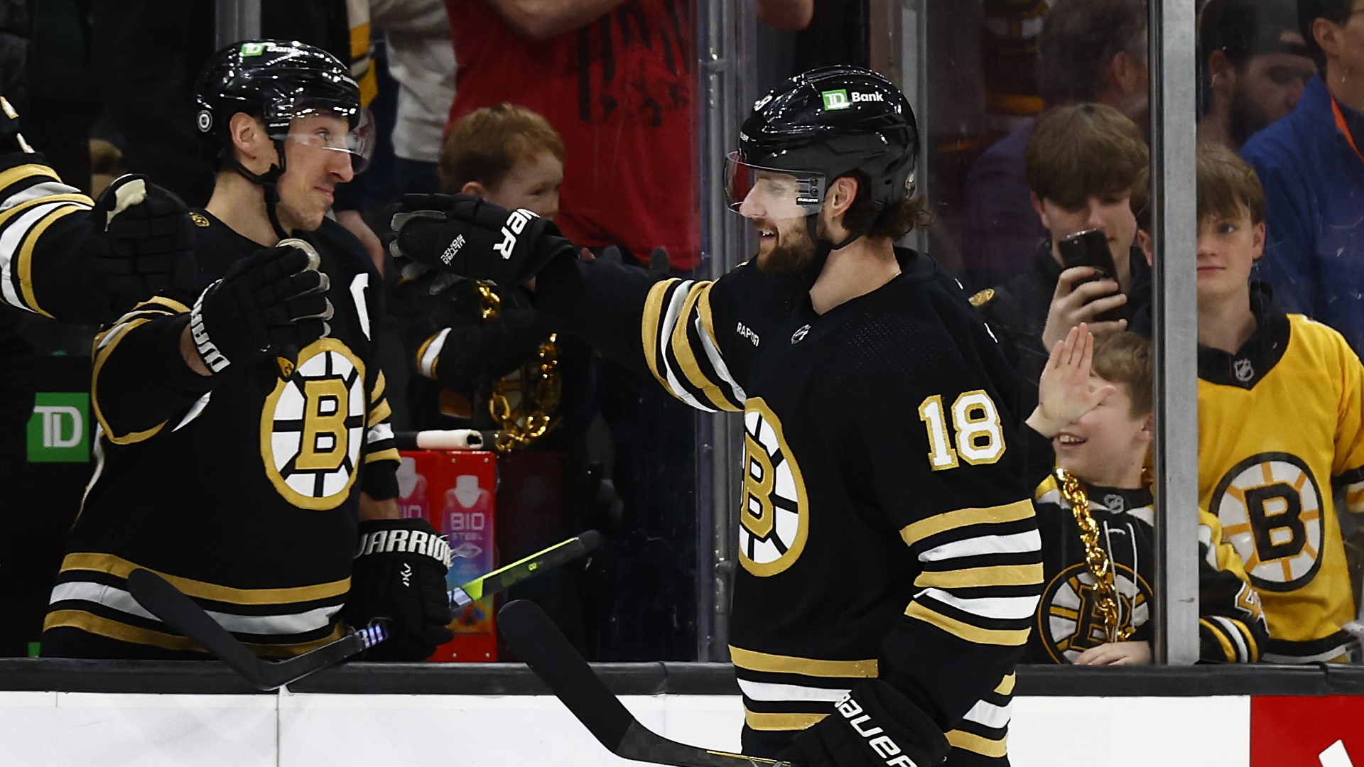 Boston Bruins forward Pavel Zacha