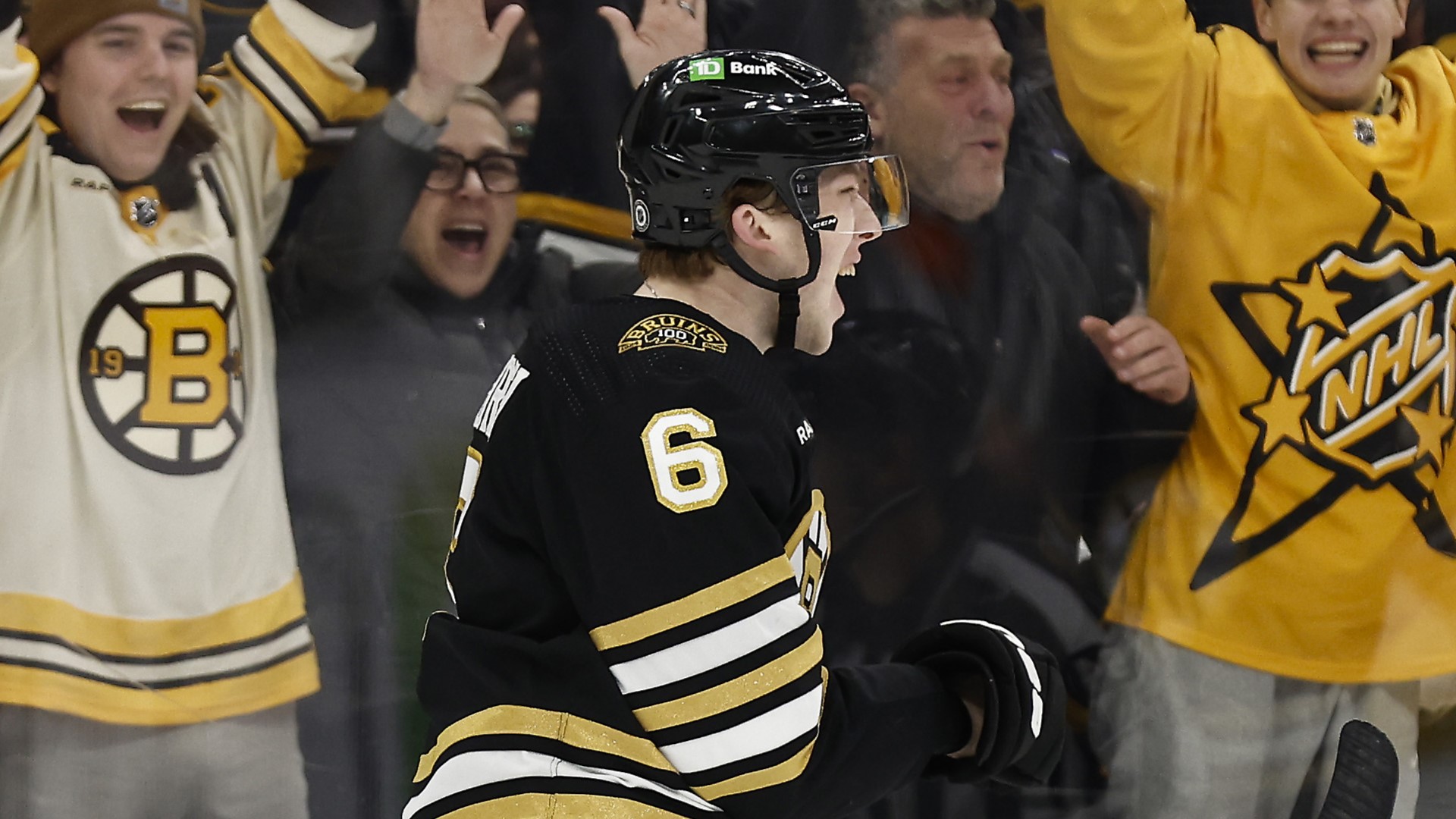 Boston Bruins defenseman Mason Lohrei
