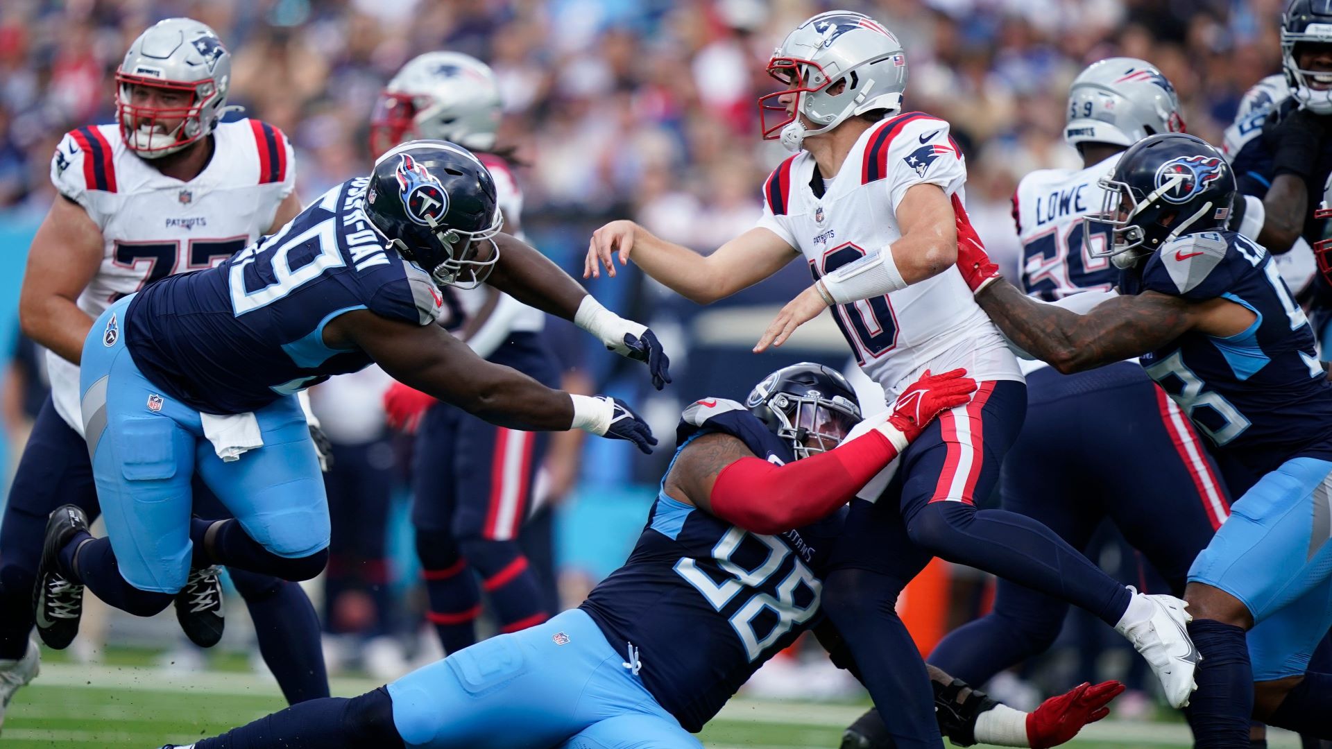 Tennessee Titans defensive lineman Jeffrey Simmons and New England Patriots quarterback Drake Maye